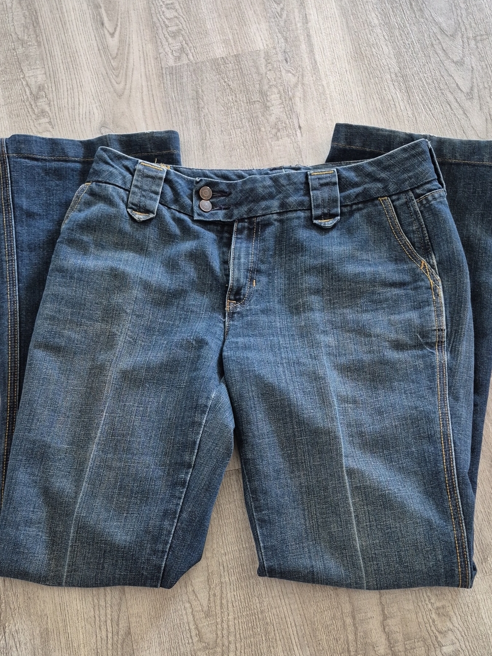 GAP Women's Medium Wash Straight Leg Jeans - Blue 10L